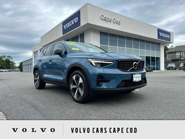2024 Volvo XC40