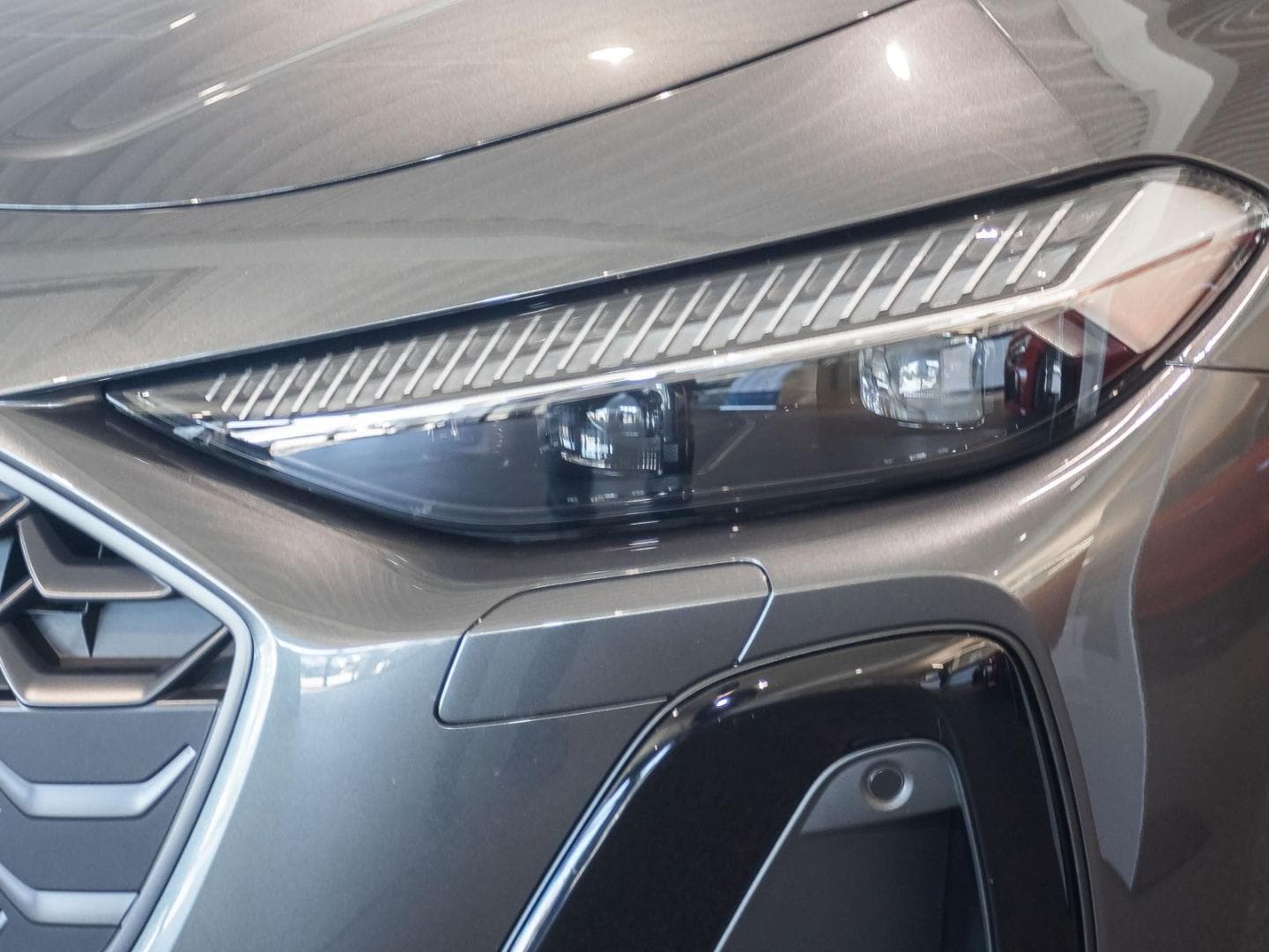Bild über Audi A5 Avant e-hybrid e-hybrid quattro 270 kW S tronic - für weitere Informationen kontaktieren Sie den Audi Partner
