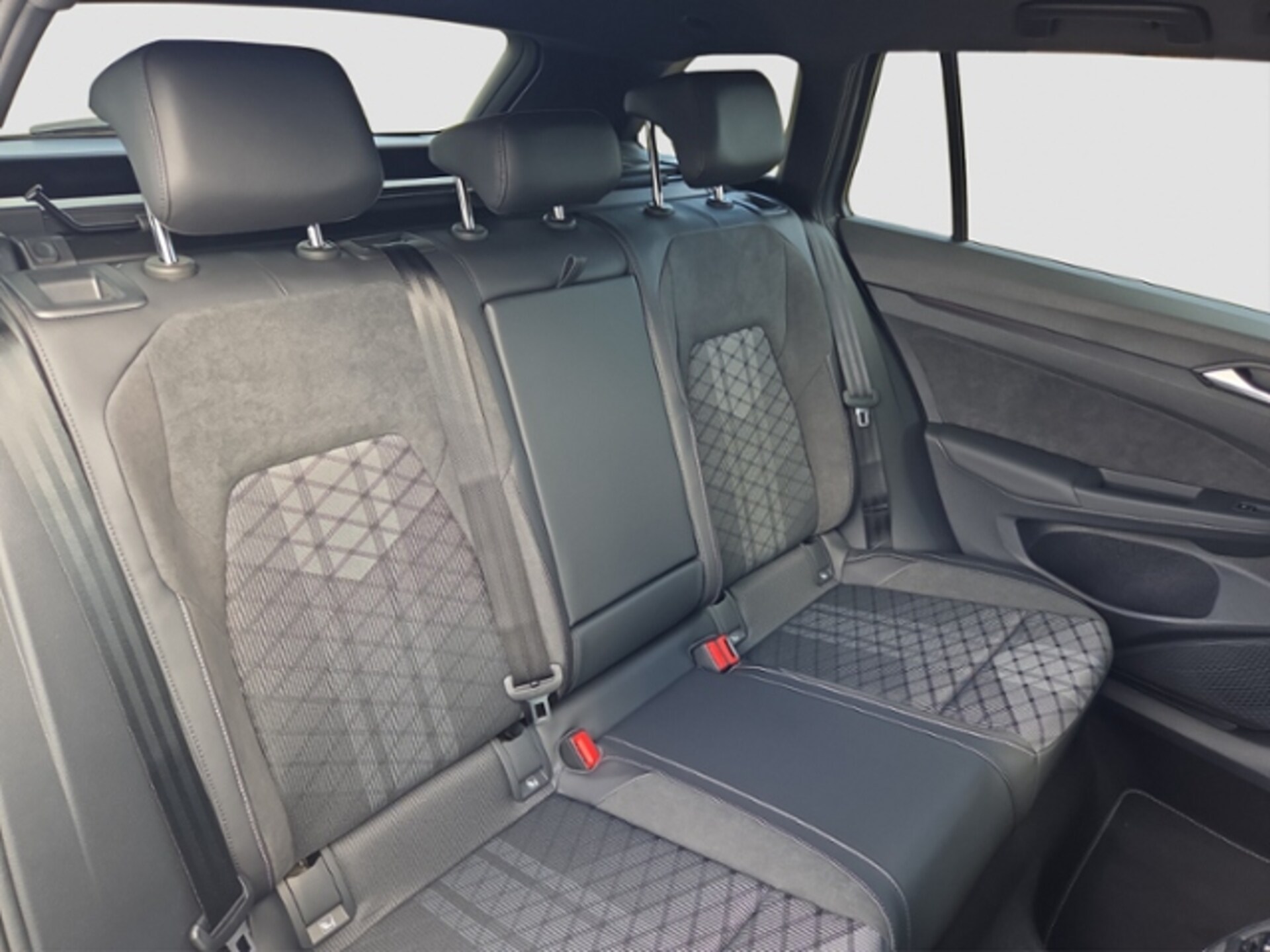 Volkswagen Golf Variant R-Line
