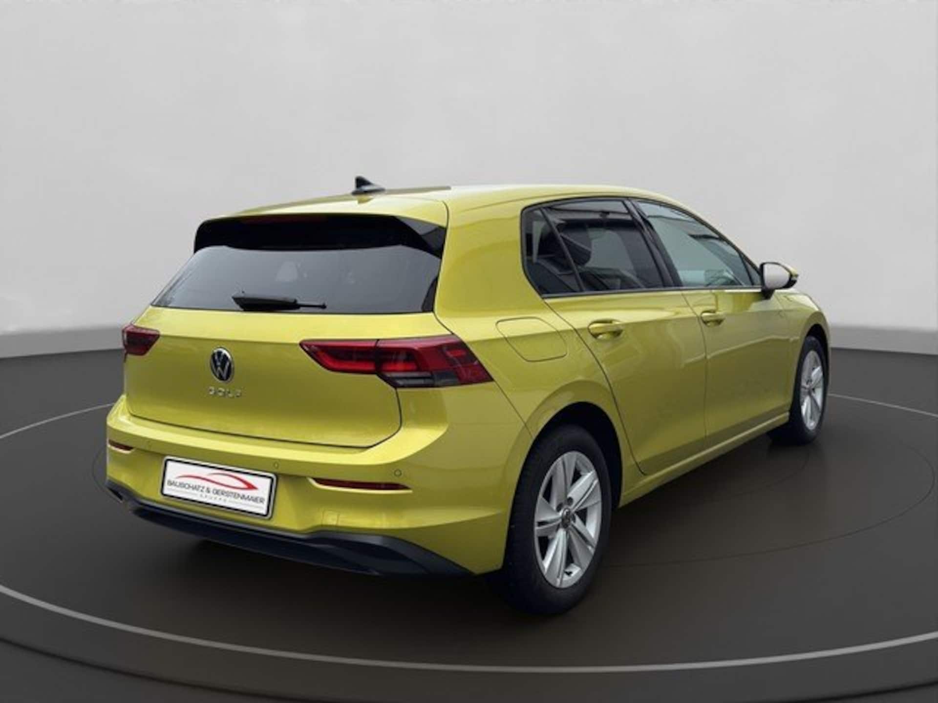 Volkswagen Golf Life
