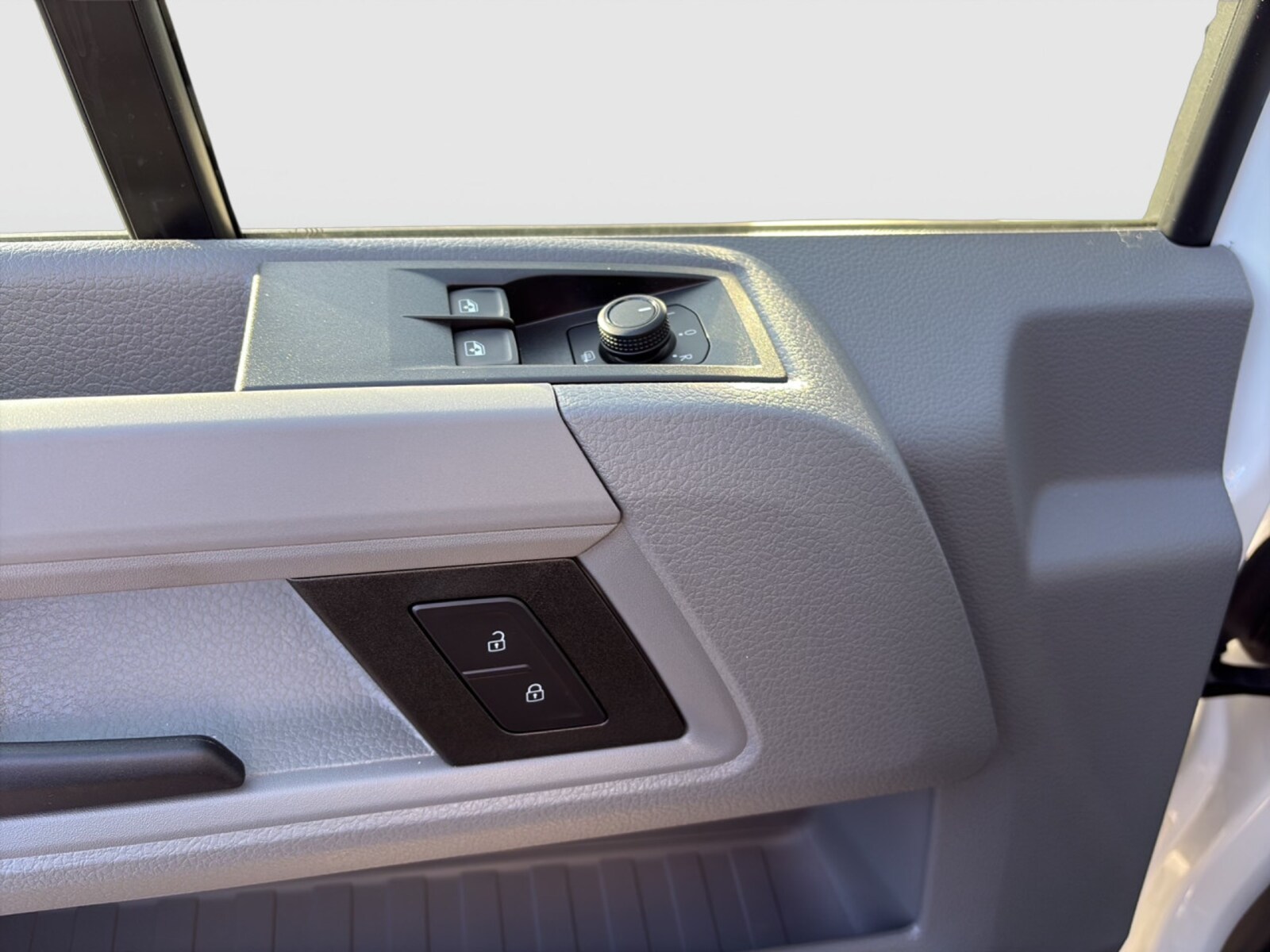 Volkswagen Crafter Kasten langer Radstand – Bild 10