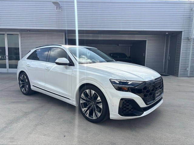 2026 Audi Q8