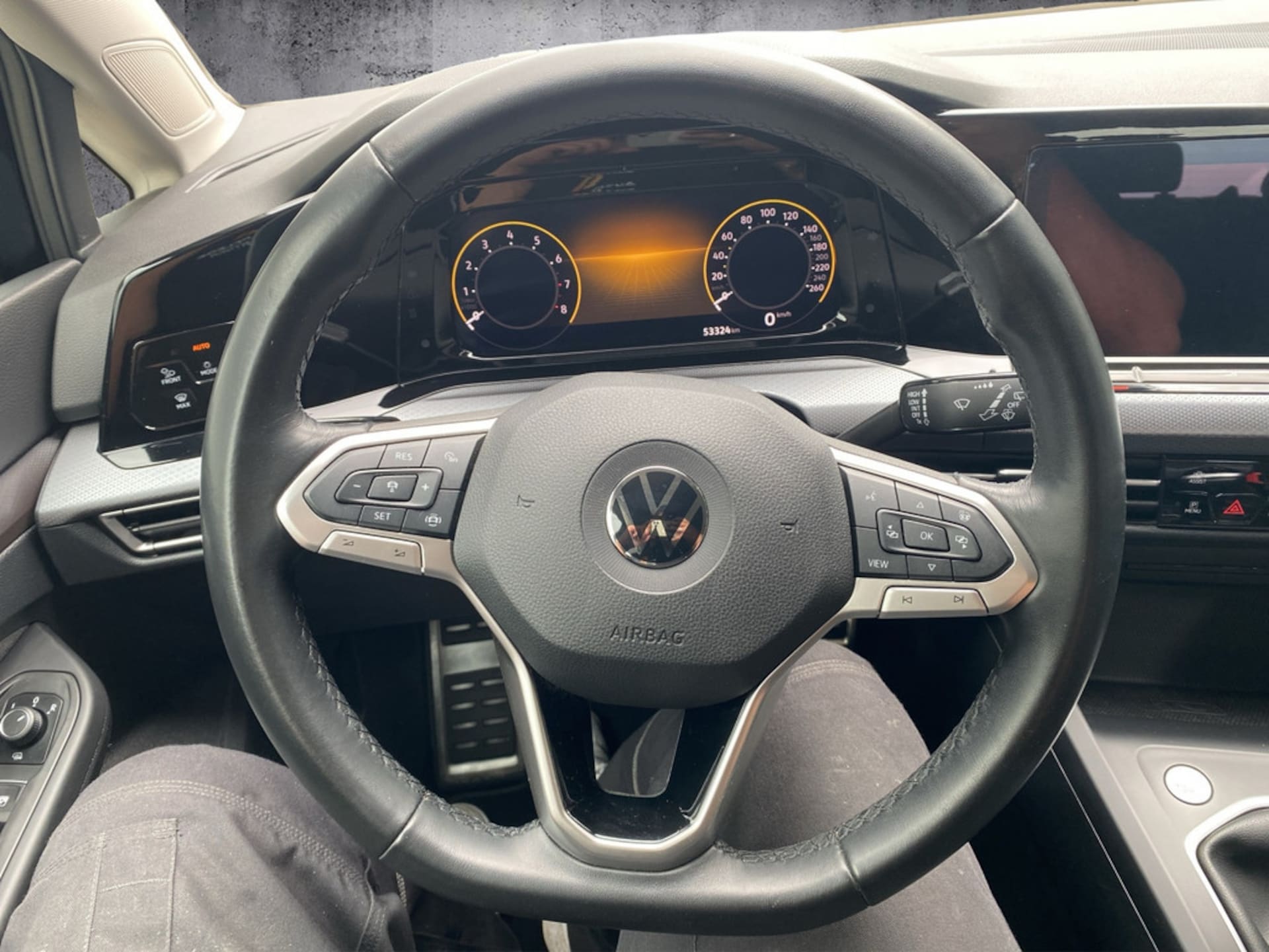 Volkswagen Golf Active