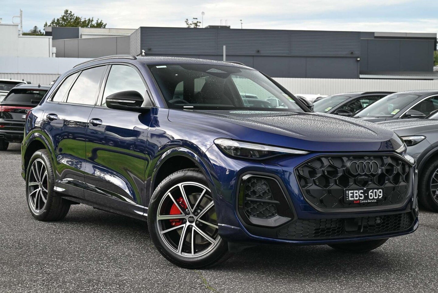 Image about Audi Q5 SUV e-hybrid quattro S tronic