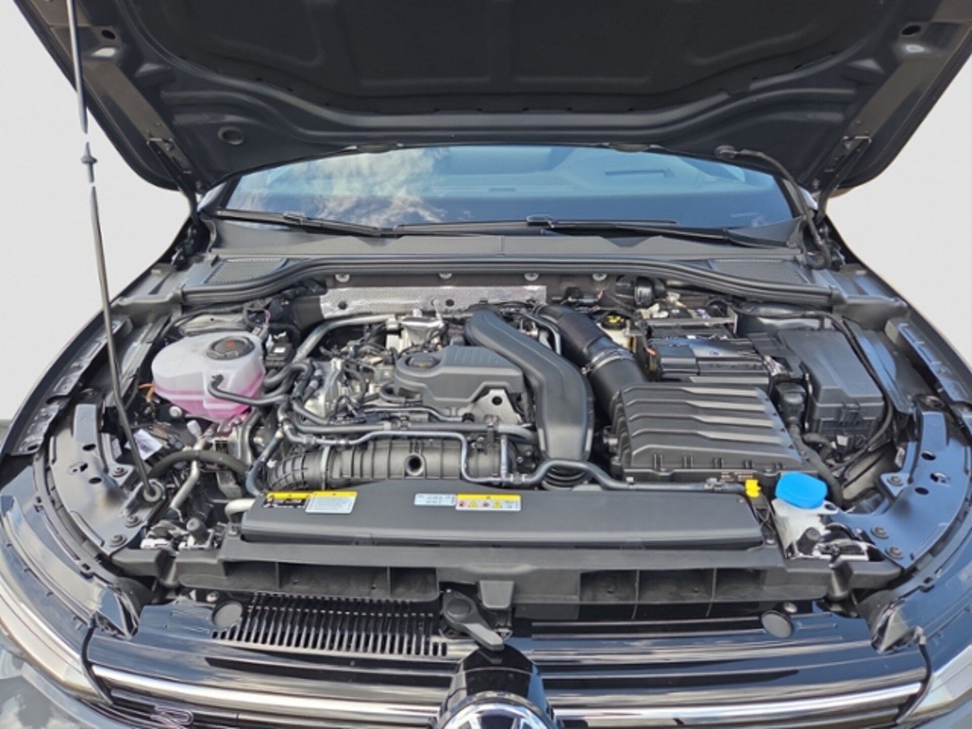 Volkswagen Golf Variant R-Line