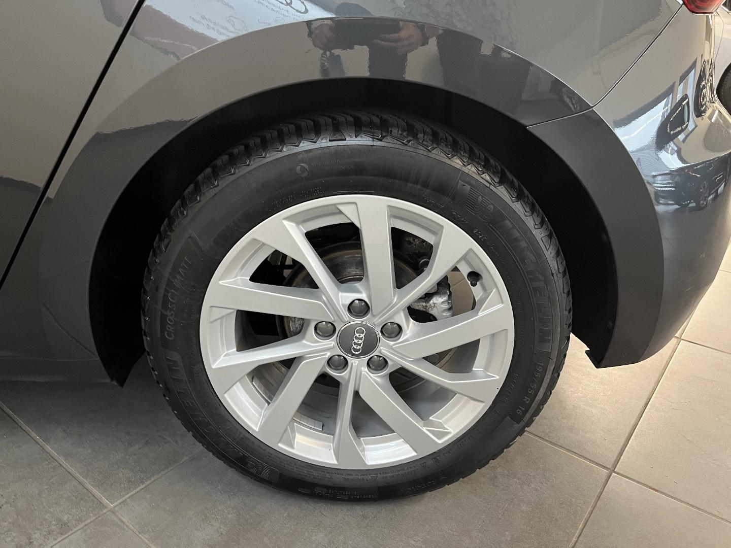 Image about Audi A1 Sportback Design 30 TFSI 85 kW (116 ch) 6 vitesses