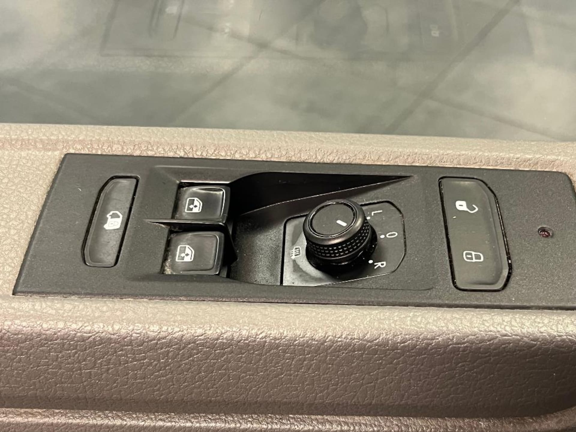 Volkswagen T6.1 Transporter Kasten kurzer Radstand