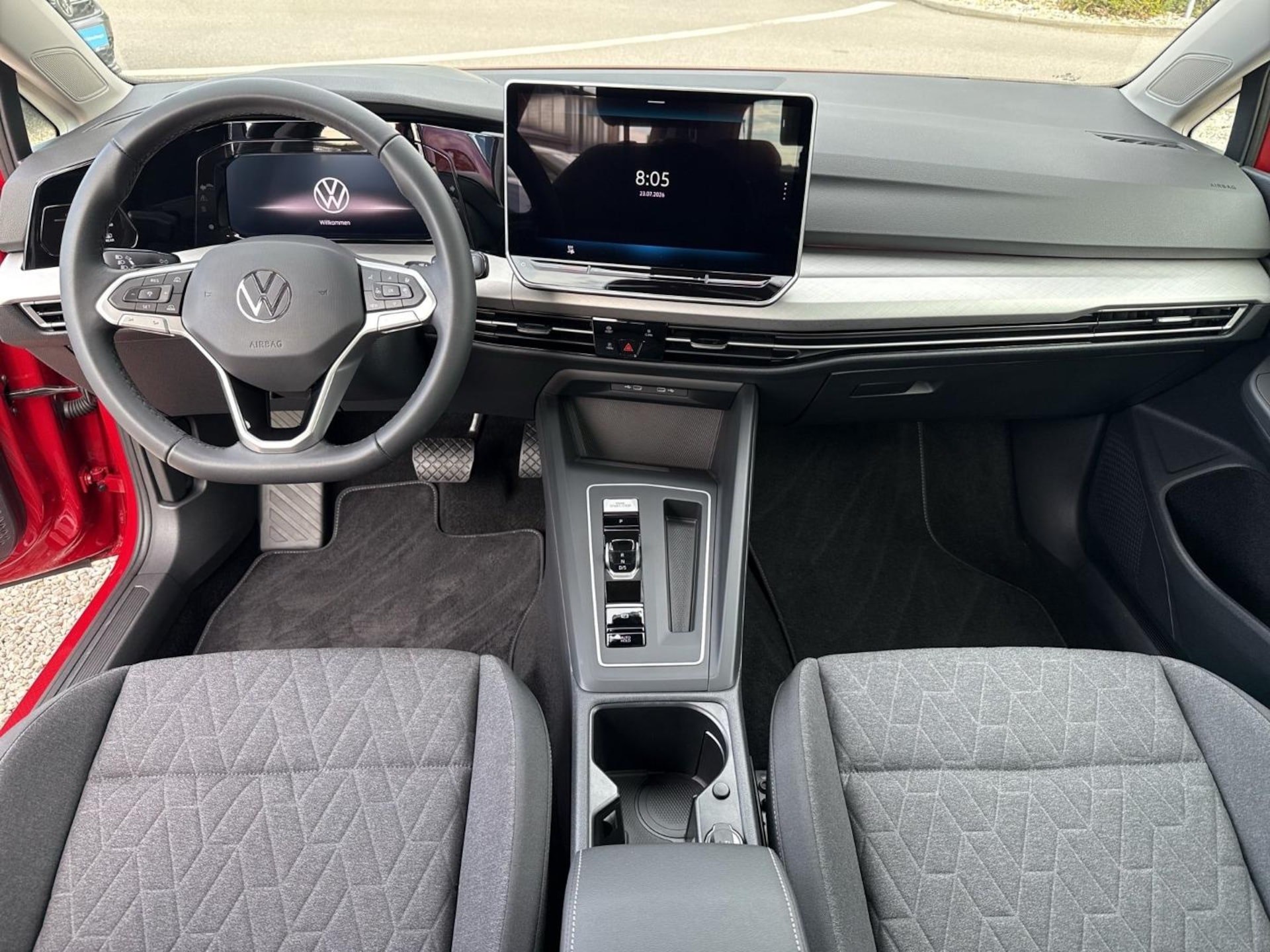 Volkswagen Golf Life