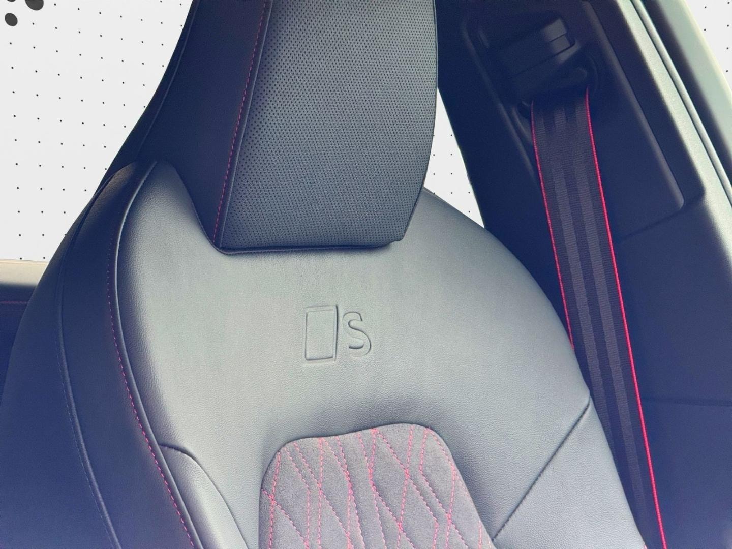 Bild über Audi S5 Avant TFSI 270 kW S tronic - für weitere Informationen kontaktieren Sie den Audi Partner