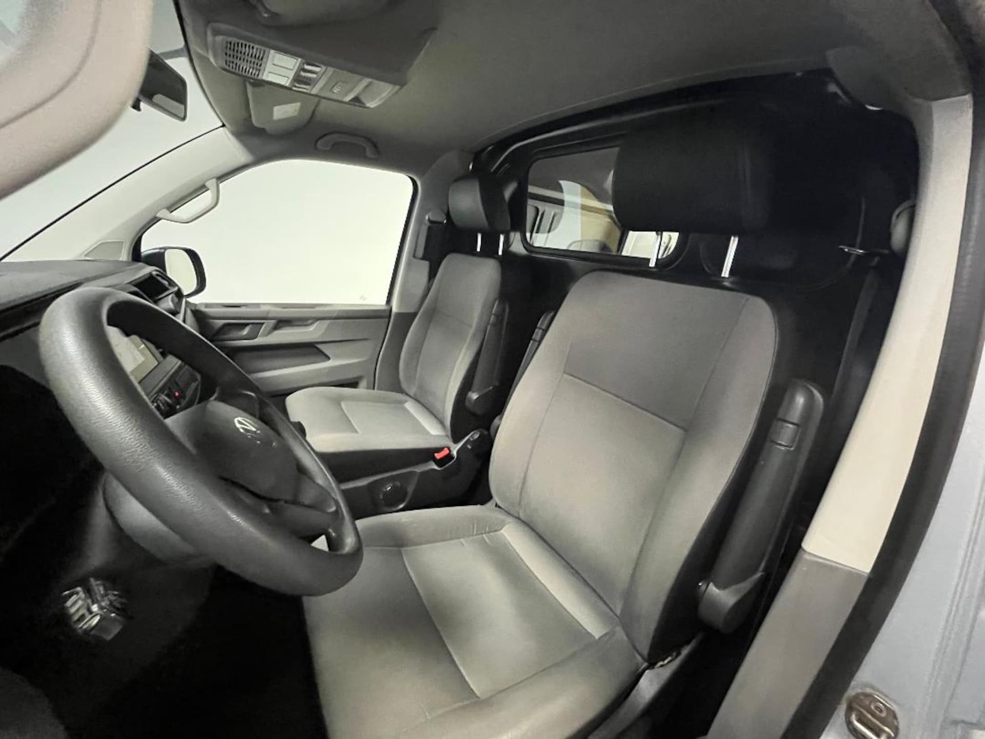 Volkswagen T6.1 Transporter Kasten kurzer Radstand