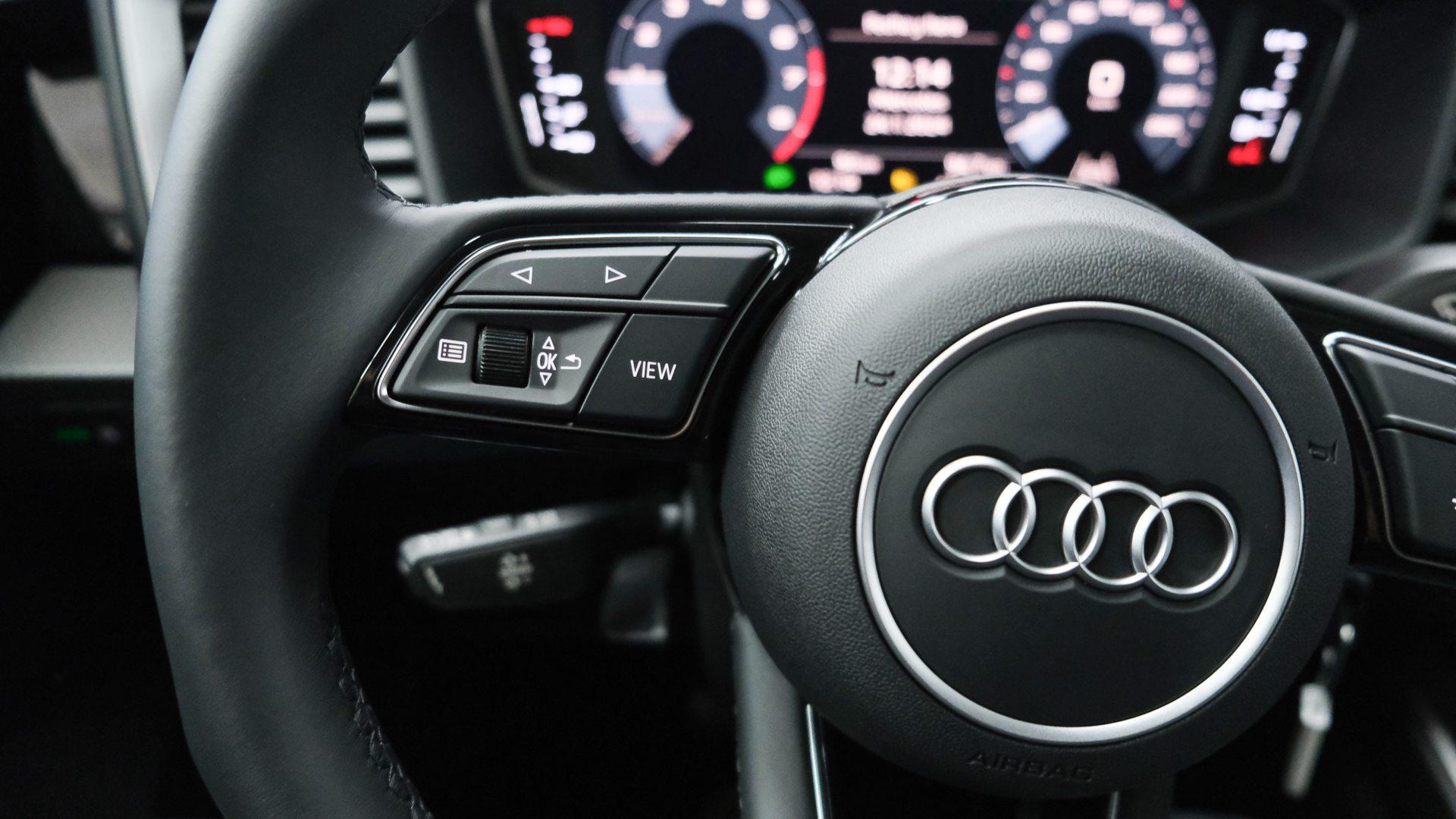 Image about Audi A1 Sportback Adrenalin edition 30 TFSI 81 kW (110 CV) 6 vel.
