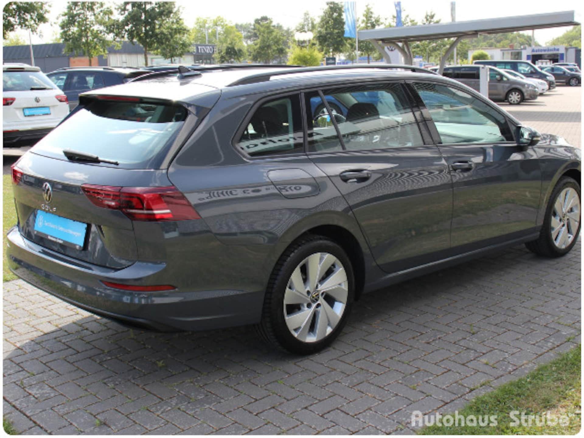 Volkswagen Golf Variant Life