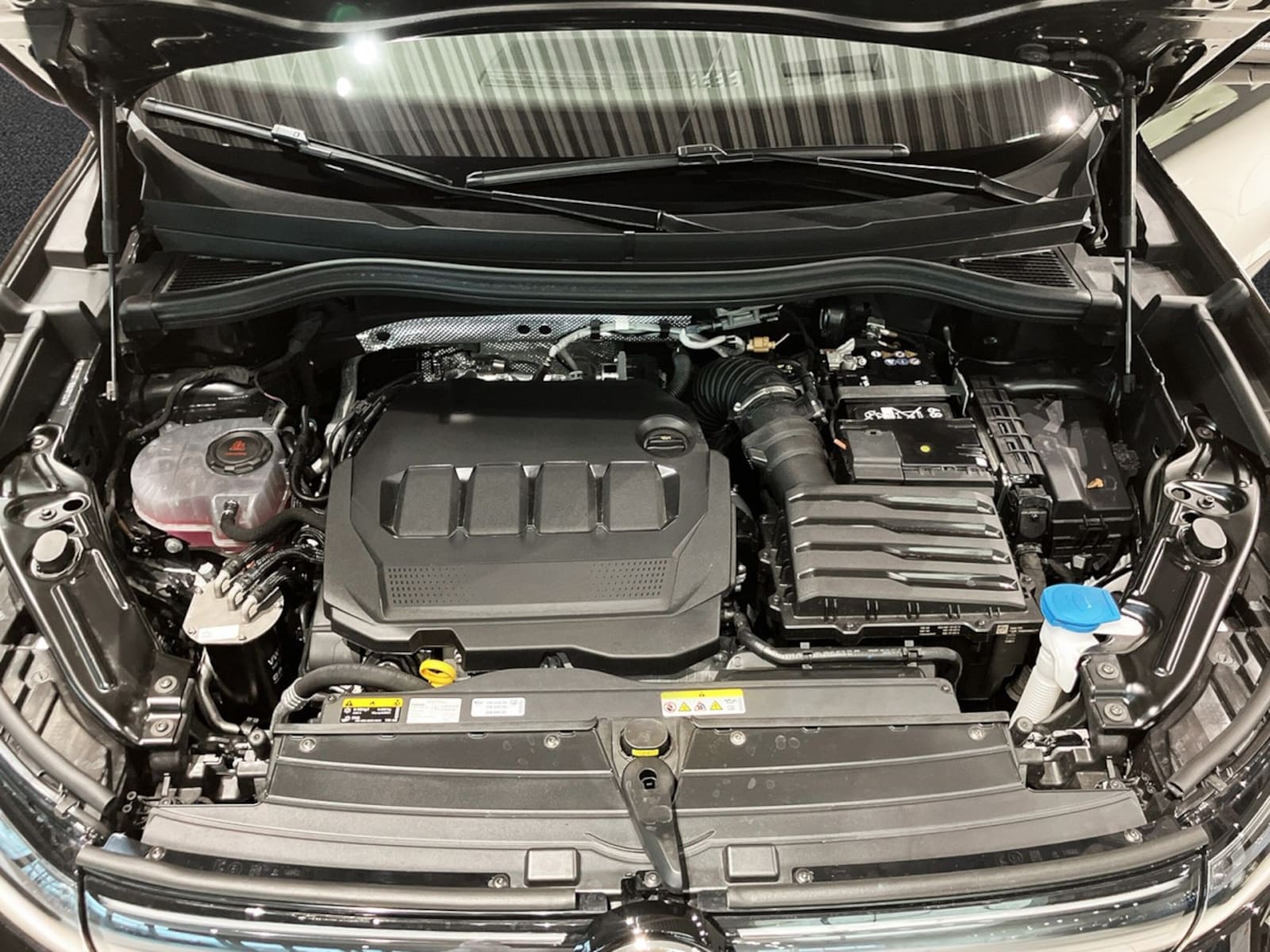 Volkswagen Tiguan – Bild 7