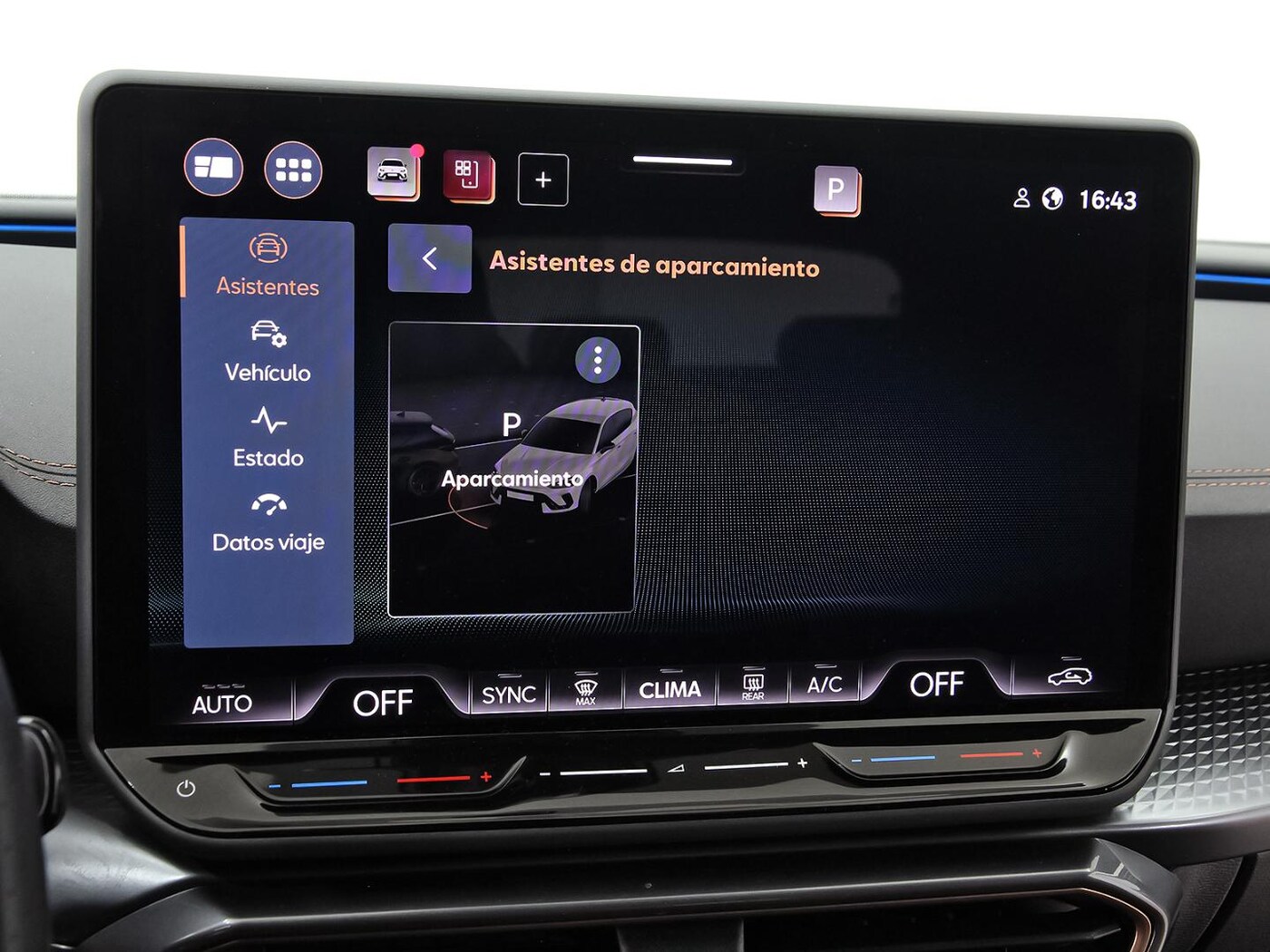 CUPRA Leon León 1.5 eTSI DSG 110 kW (150 CV) — photo 25