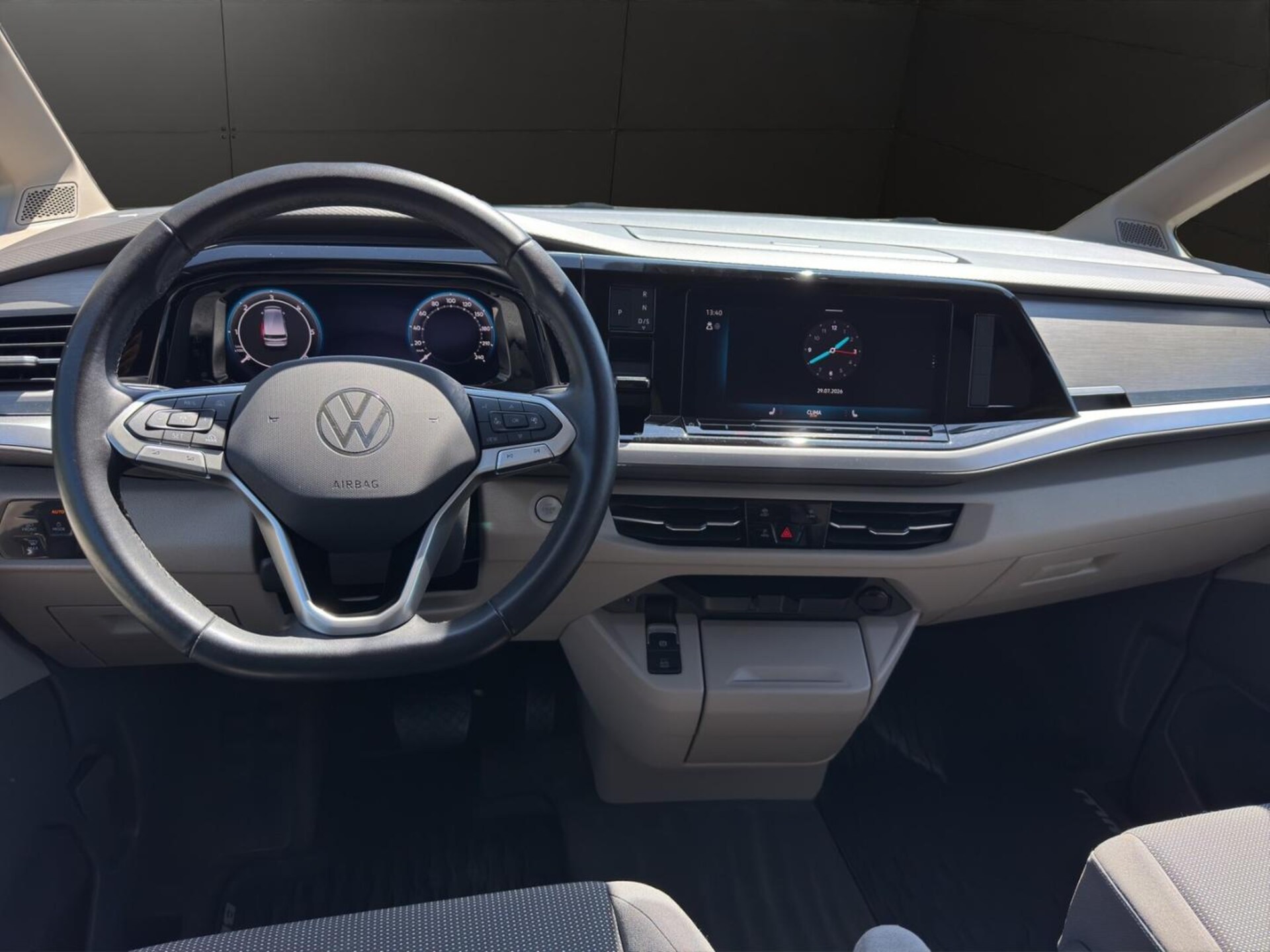Volkswagen Multivan Life