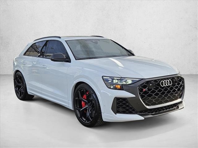 2026 Audi RS Q8 SUV performance