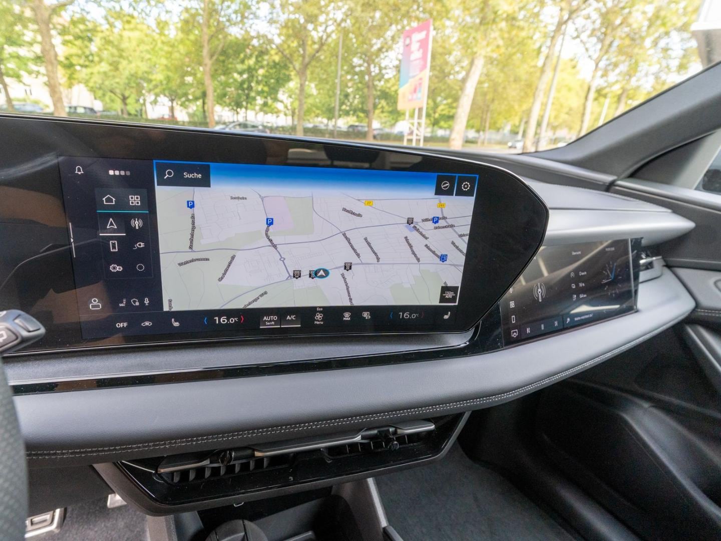 Bild über Audi Q6 SUV e-tron e-tron performance - für weitere Informationen kontaktieren Sie den Audi Partner