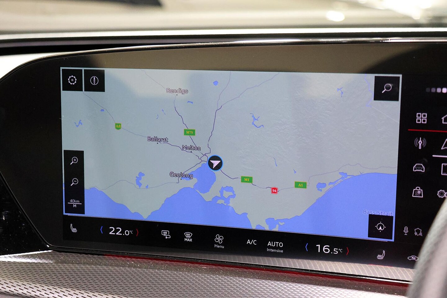 Image about Audi Q5 SUV TDI quattro 150 kW sport