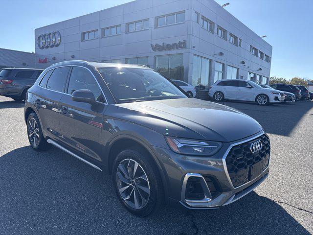 2023 Audi Q5 Premium Plus