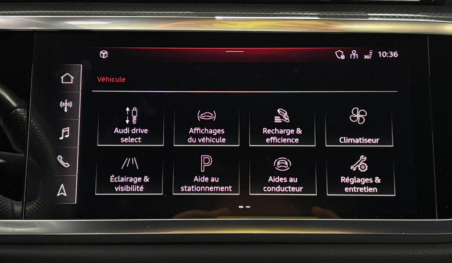 Image about Audi Q3 Sportback TFSI e S line 45 TFSI e 180 kW (245 ch) S tronic