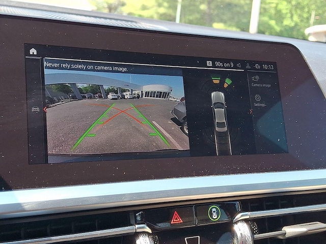 2021 BMW 330i