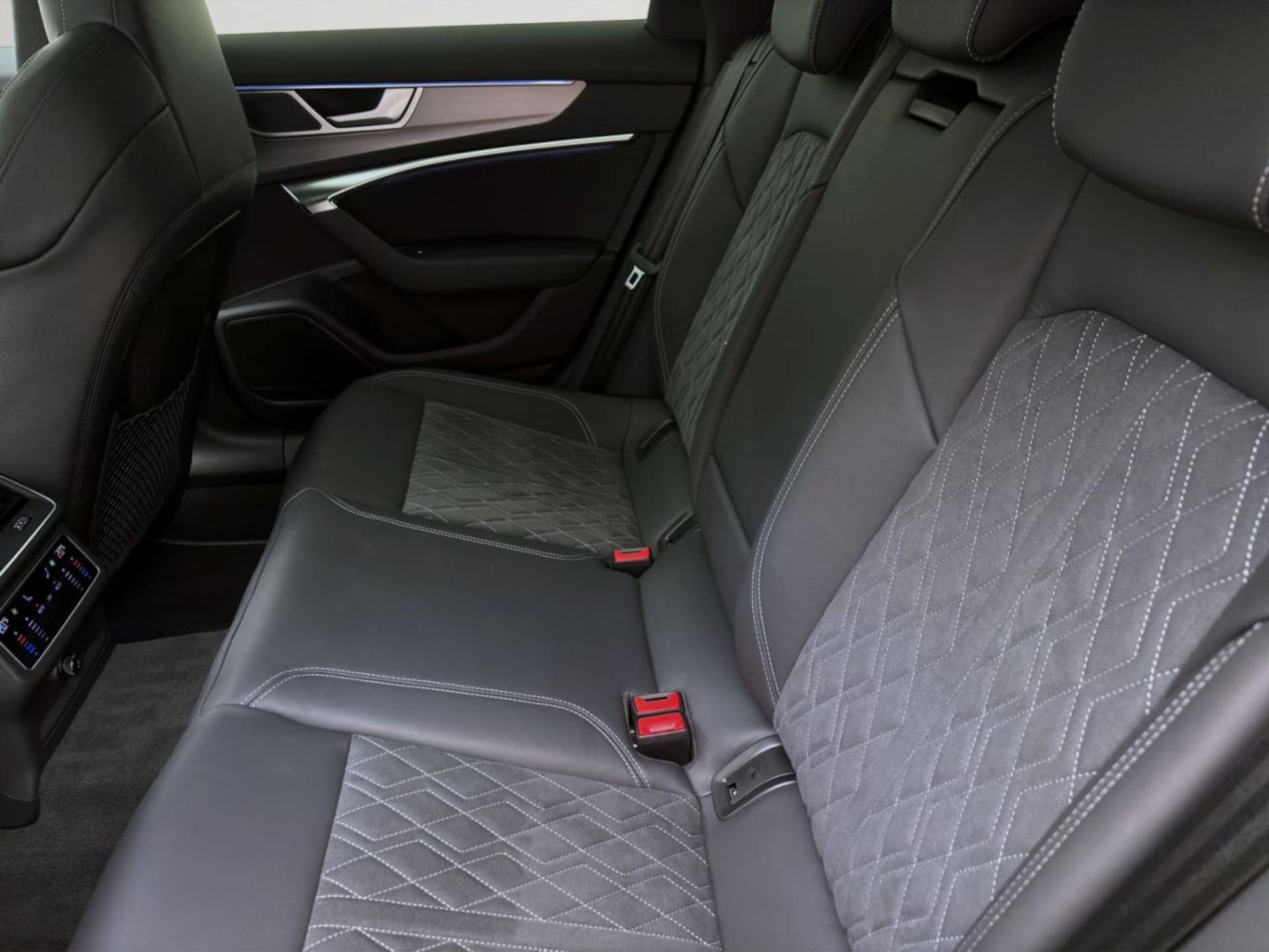 Audi S6 Avant