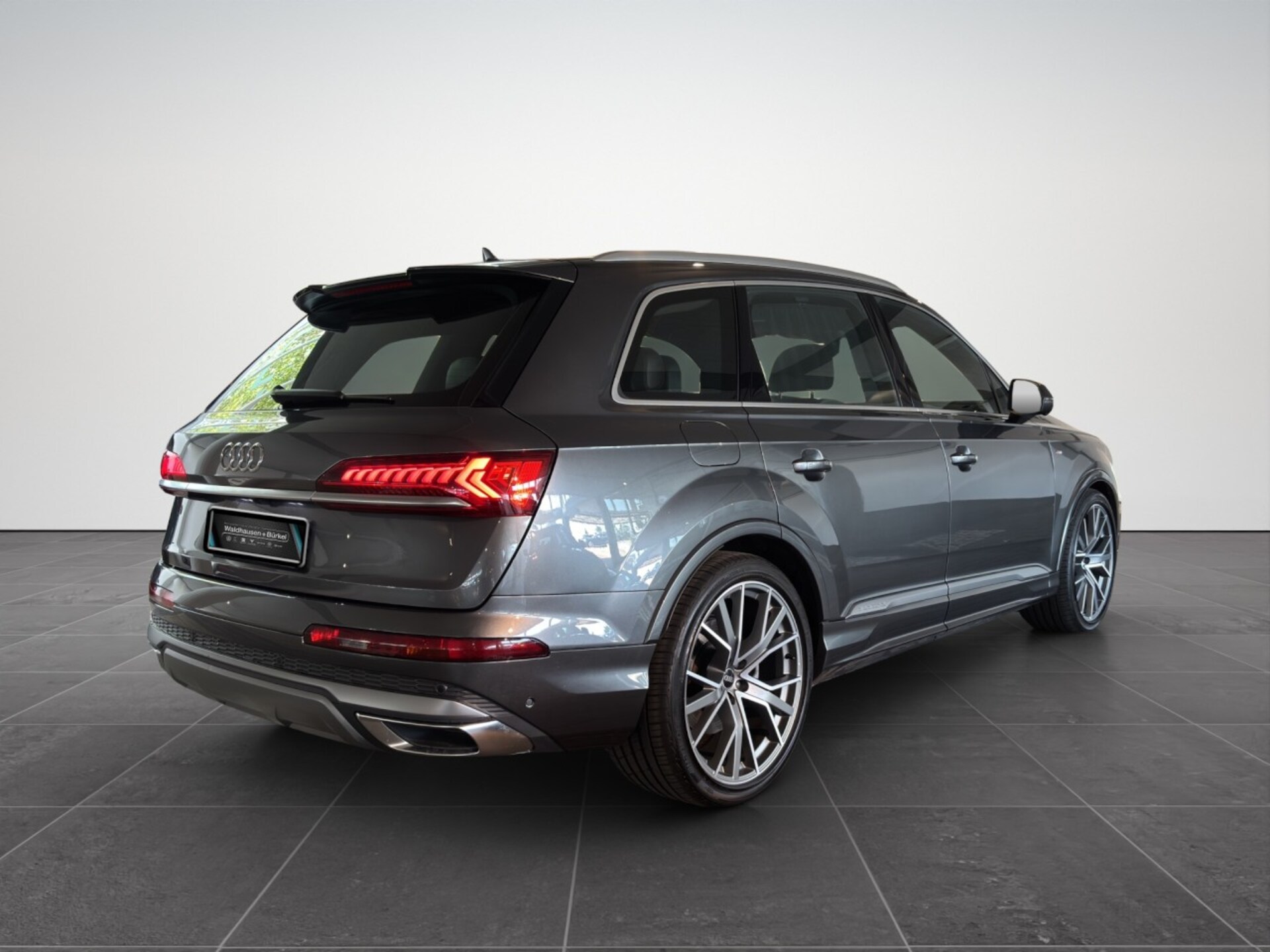 Audi Q7 SUV TFSI e S line