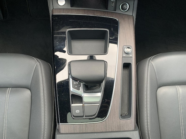 2022 Audi Q5 Premium Plus - Photo 9