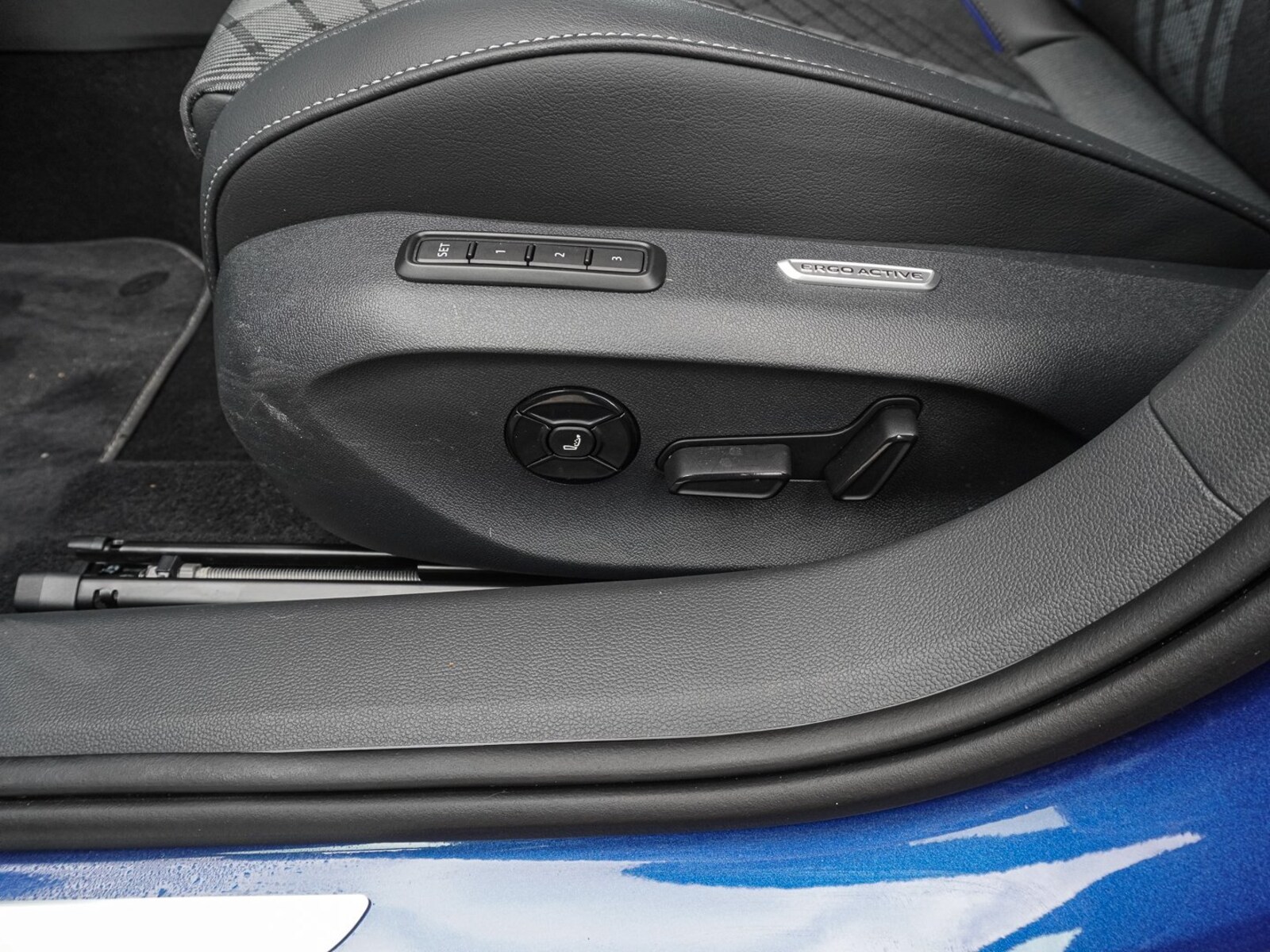 Volkswagen Passat – Bild 15