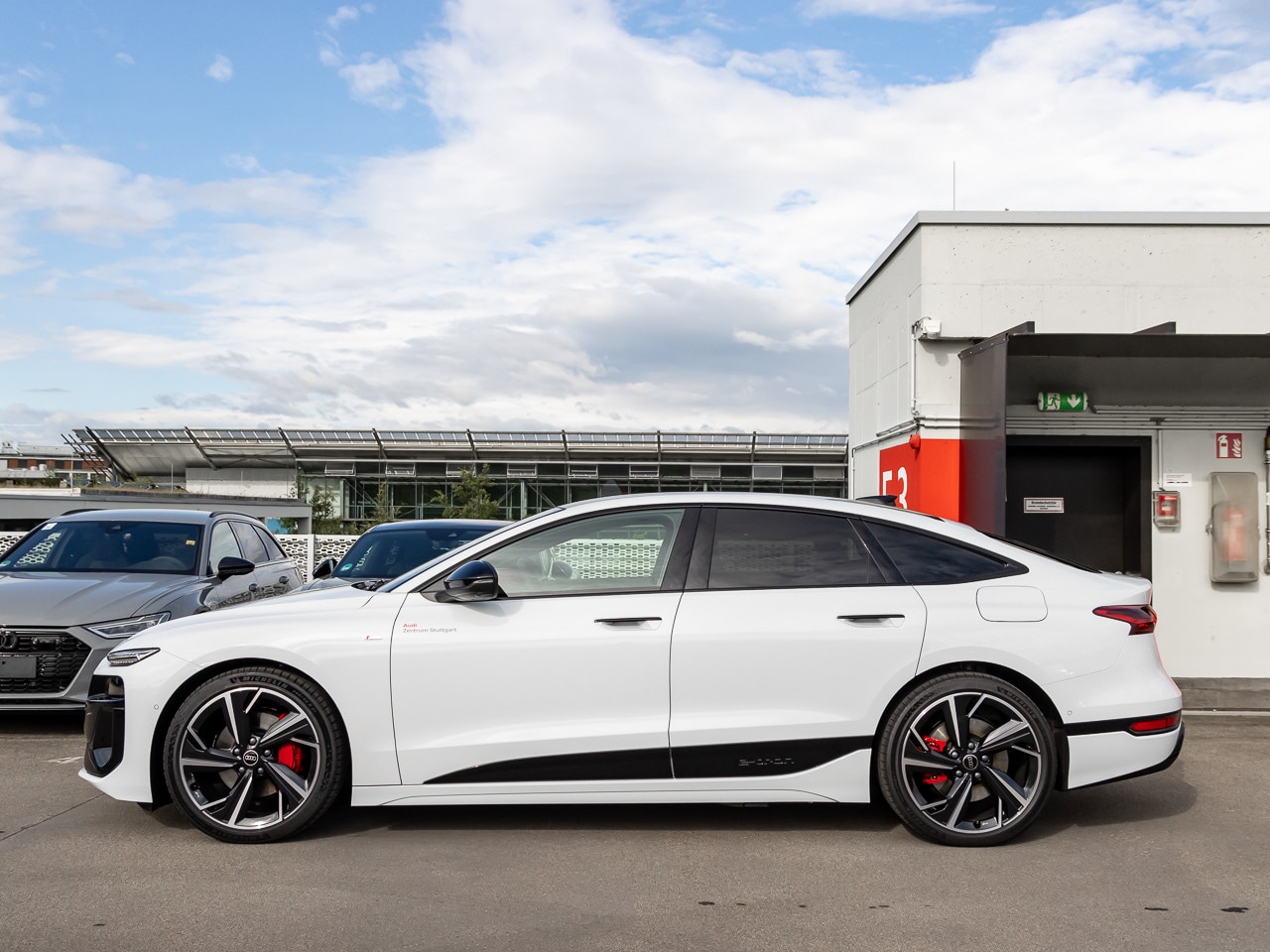 Image about Audi A6 Sportback e-tron e-tron quattro