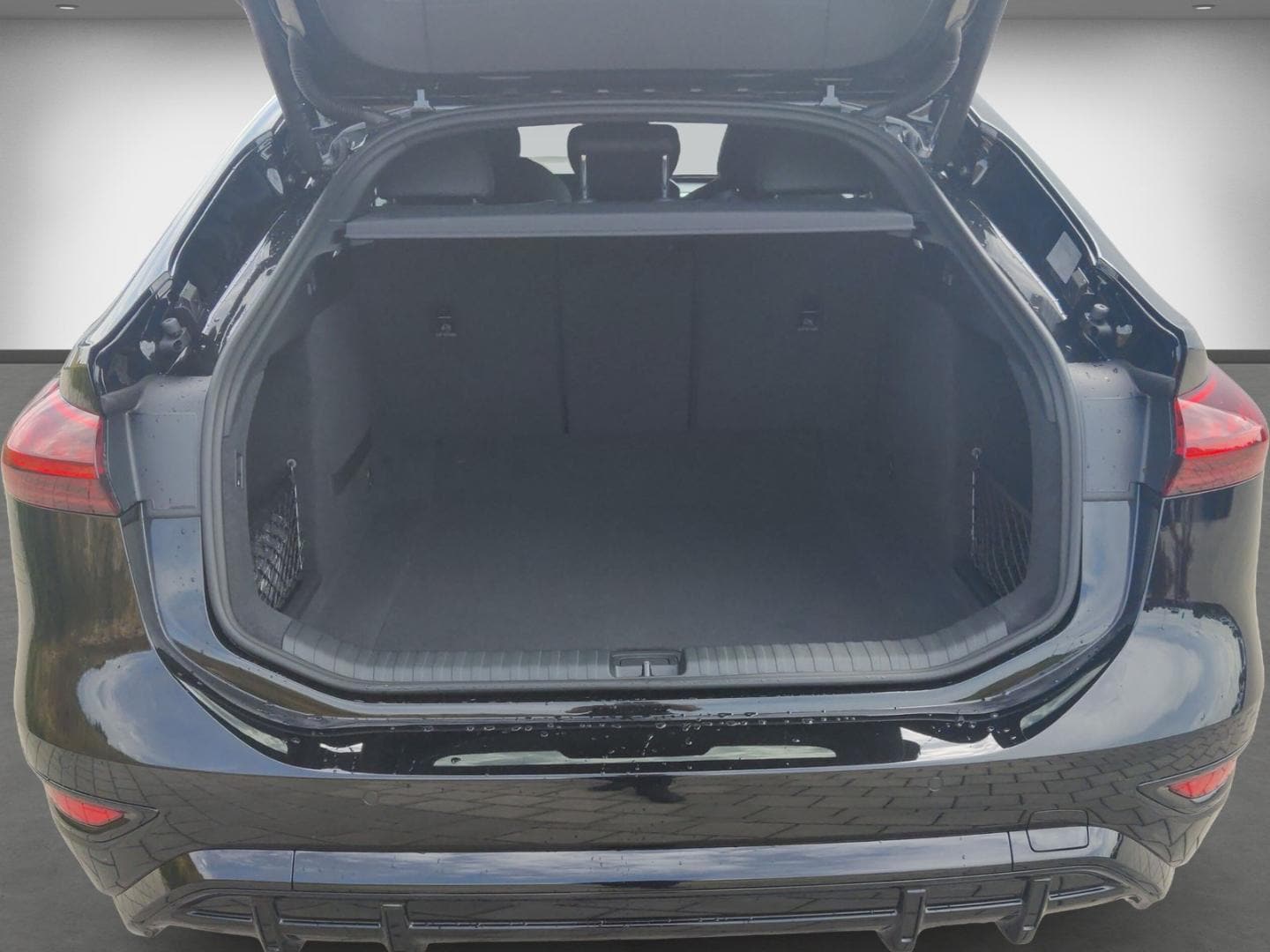 Bild über Audi A6 Sportback e-tron S line business e-tron performance 270 kW - für weitere Informationen kontaktieren Sie den Audi Partner