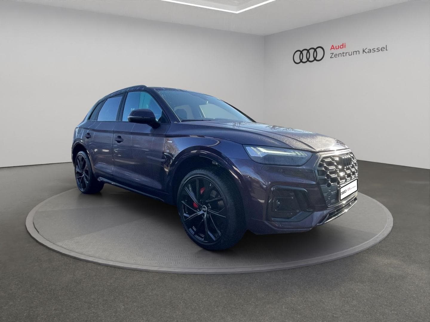 Bild über Audi Q5 40 TDI quattro S tronic - für weitere Informationen kontaktieren Sie den Audi Partner