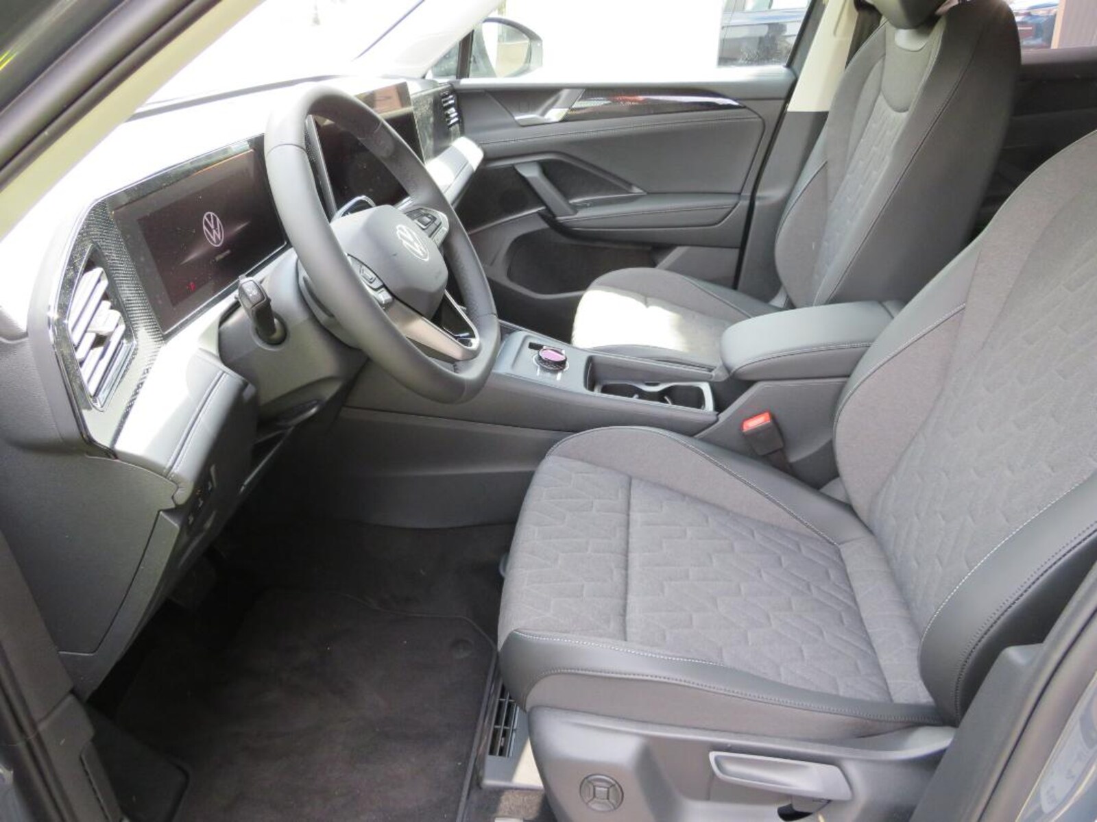 Volkswagen Tiguan – Bild 6
