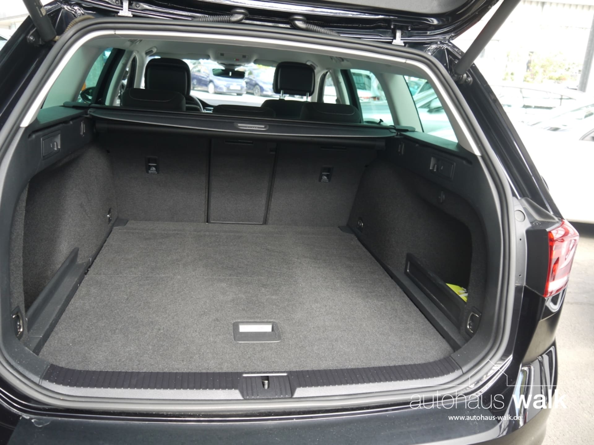 Volkswagen Passat Variant Business