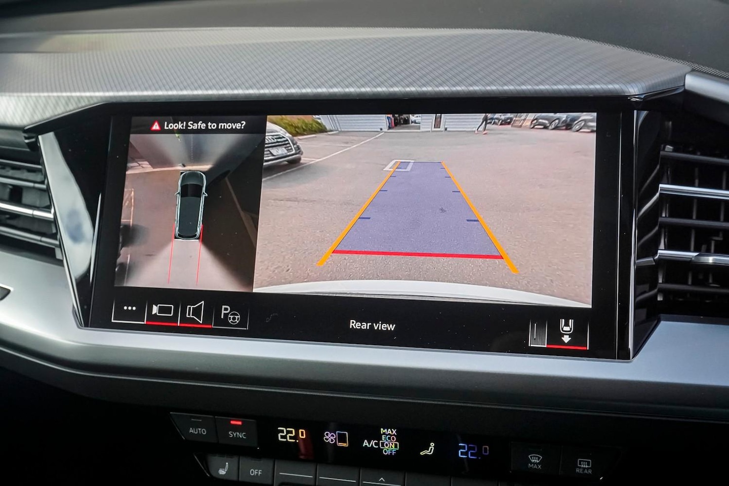 Image about Audi Q4 e-tron e-tron