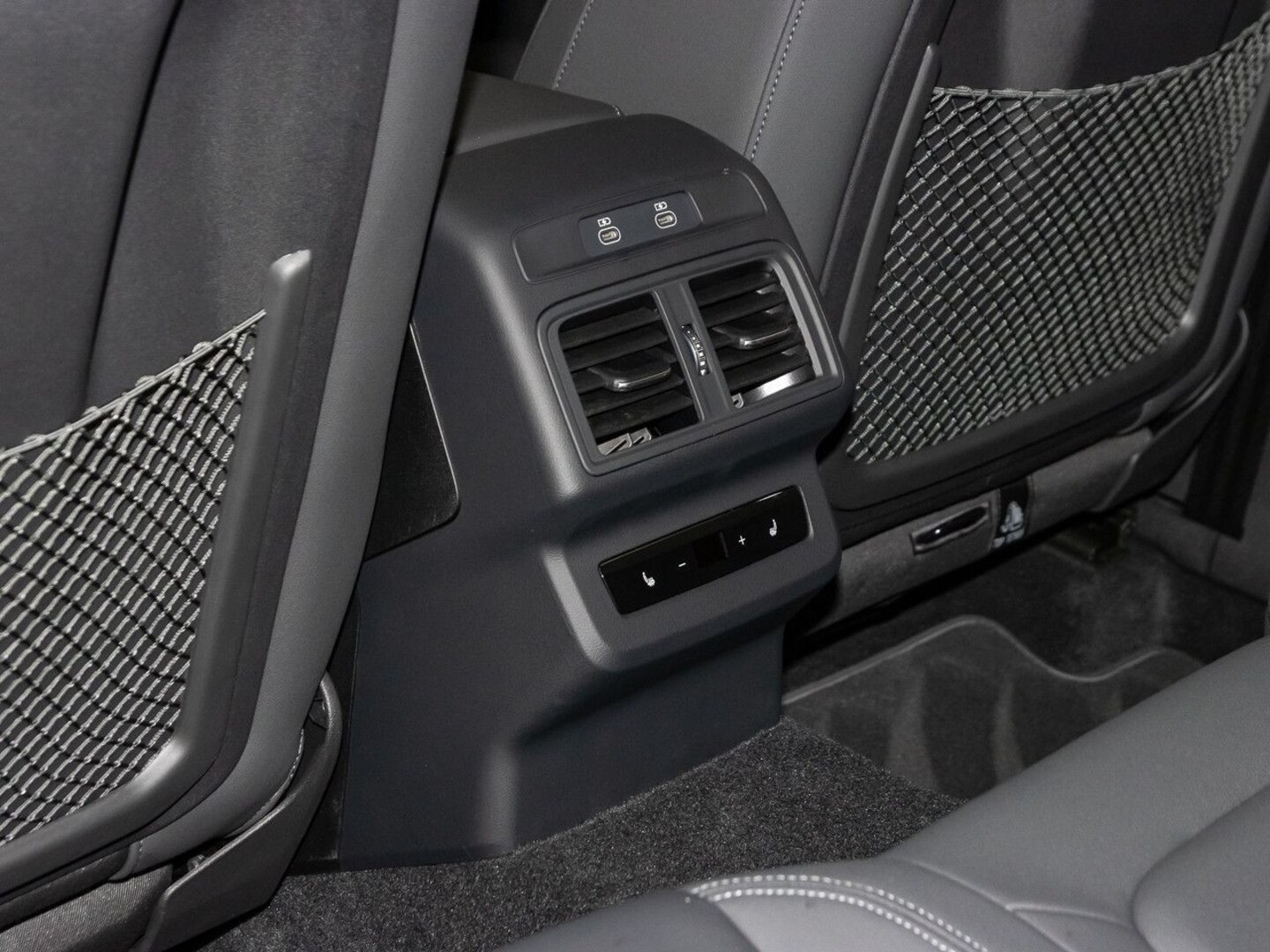 Bild über Audi Q5 Sportback TDI quattro 150 kW S tronic - für weitere Informationen kontaktieren Sie den Audi Partner