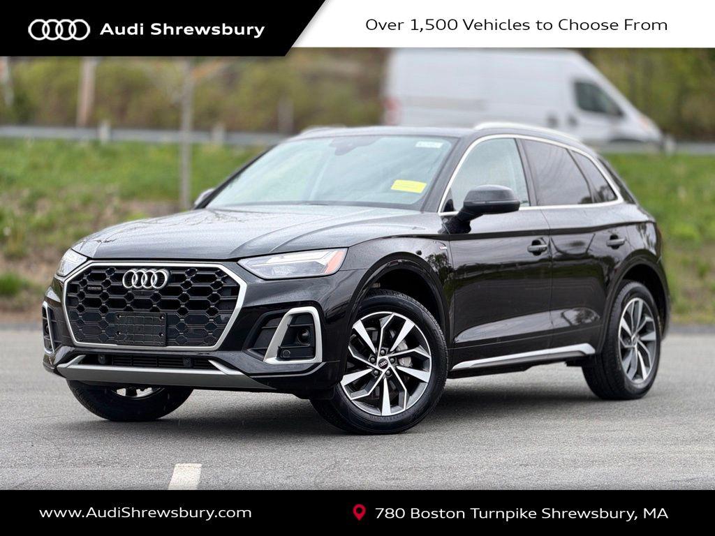 2023 Audi Q5 45 Premium Plus's photo