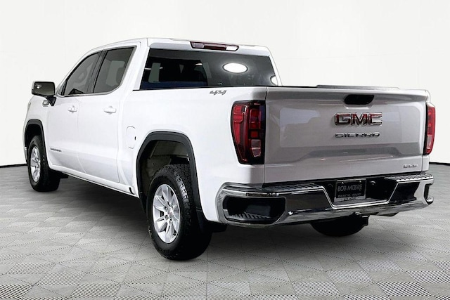2024 GMC Sierra