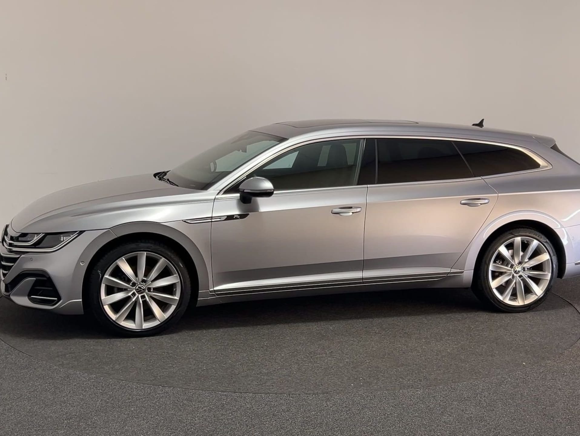 Volkswagen Arteon Shooting Brake R-Line
