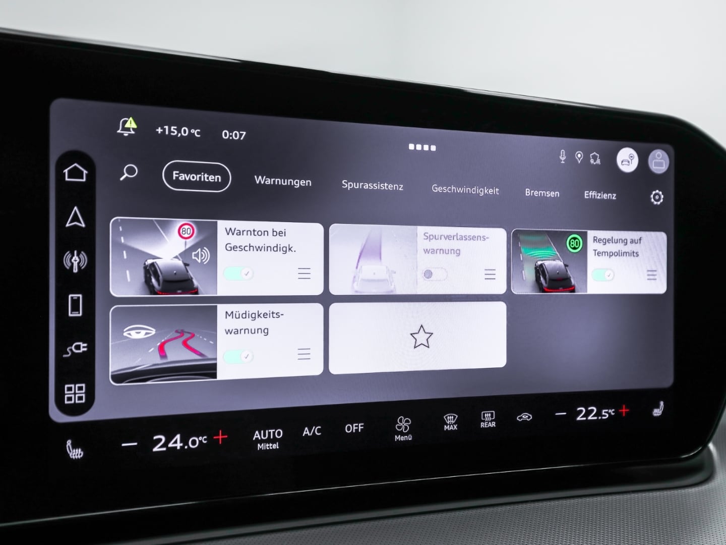 Bild über Audi Q3 SUV e-hybrid e-hybrid 200 kW S tronic - für weitere Informationen kontaktieren Sie den Audi Partner