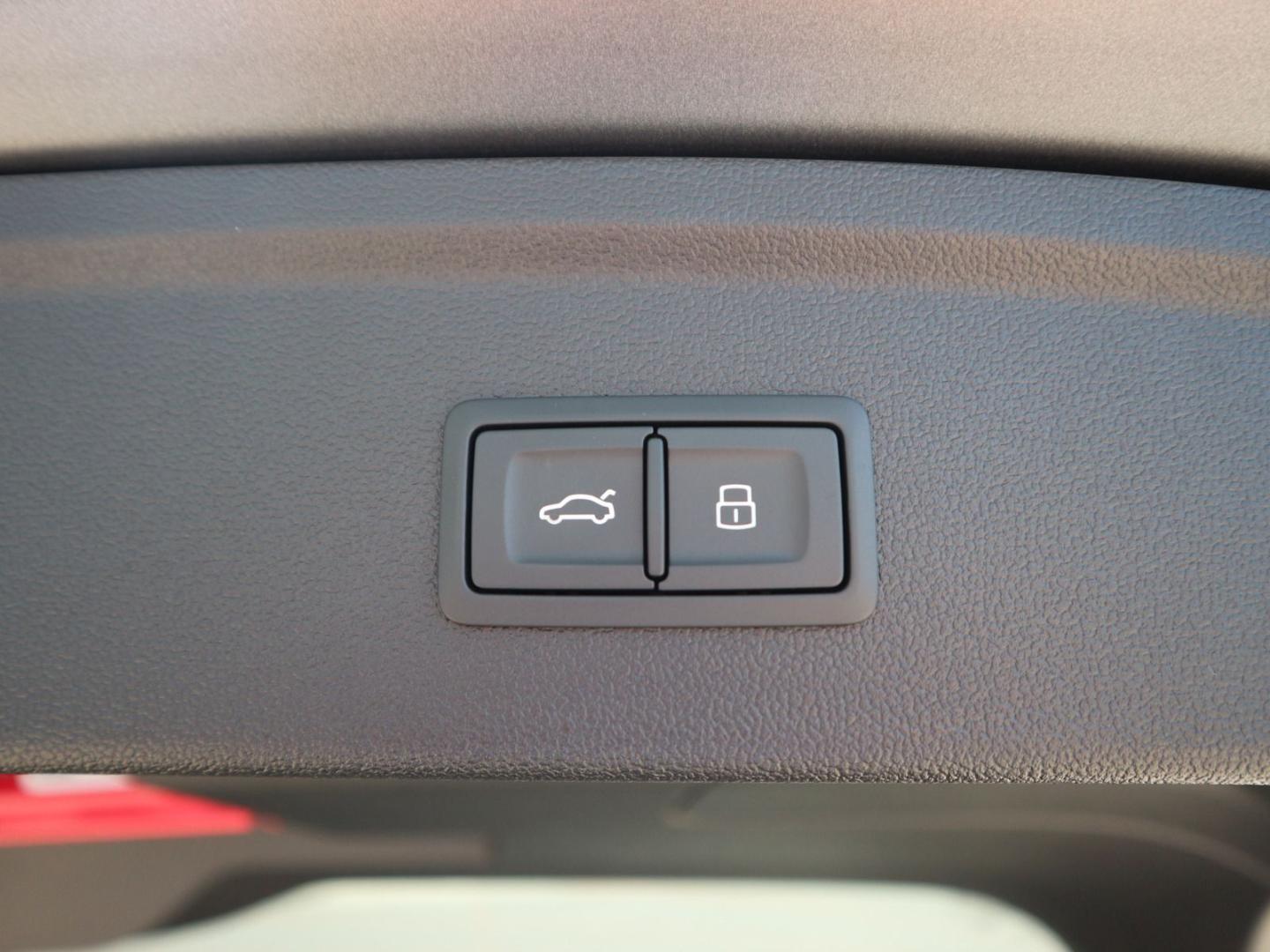 Image about Audi S3 Sportback TFSI quattro S tronic