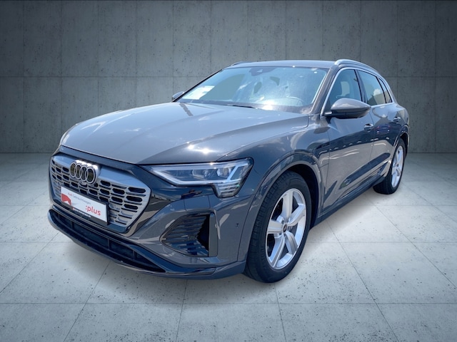 Image about Audi Q8 e-tron S line 50 e-tron quattro