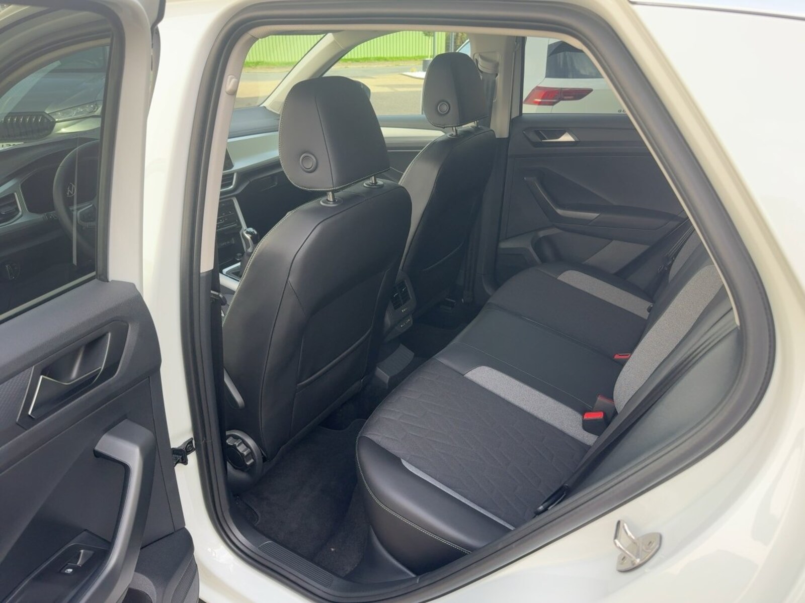 Volkswagen T-Roc – Bild 7