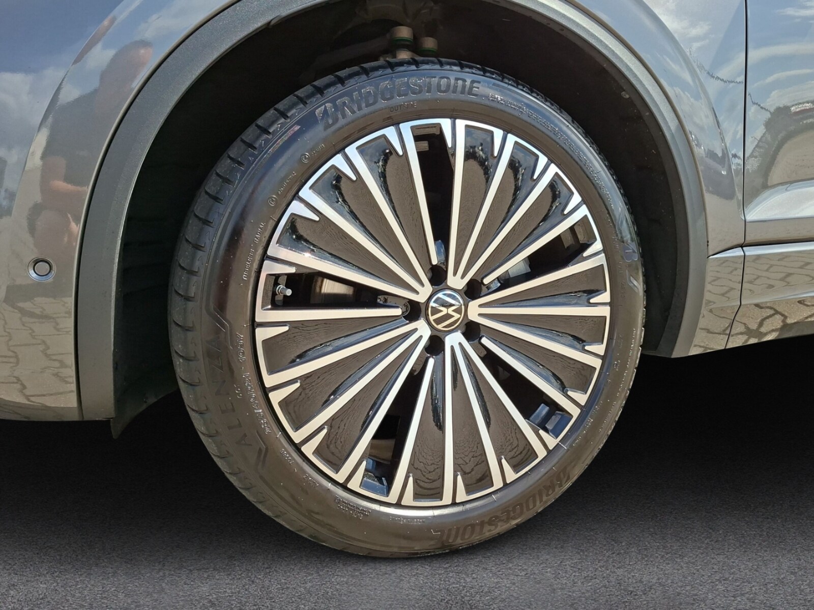 Volkswagen Touareg – Bild 6