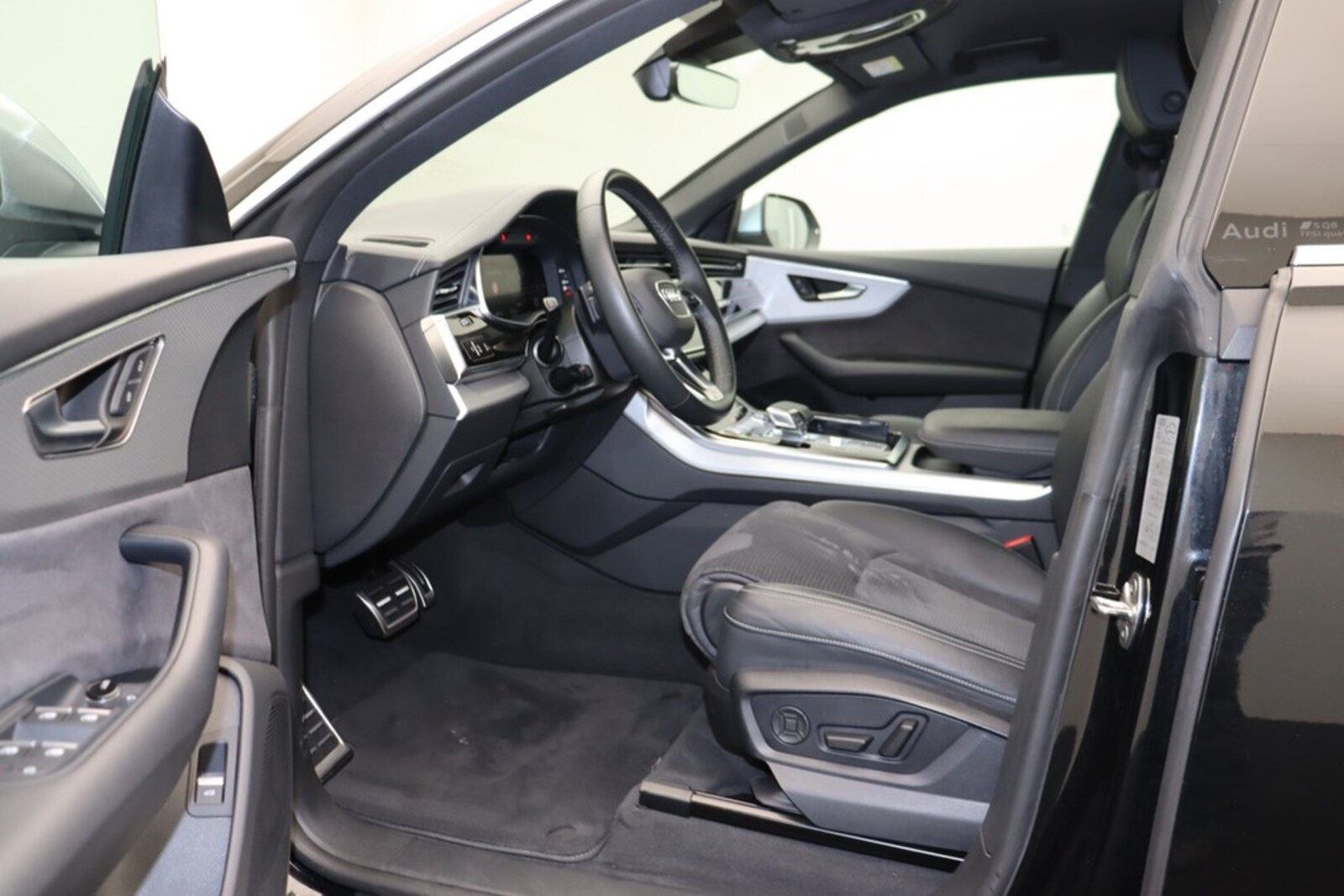 Audi SQ8 – Bild 8