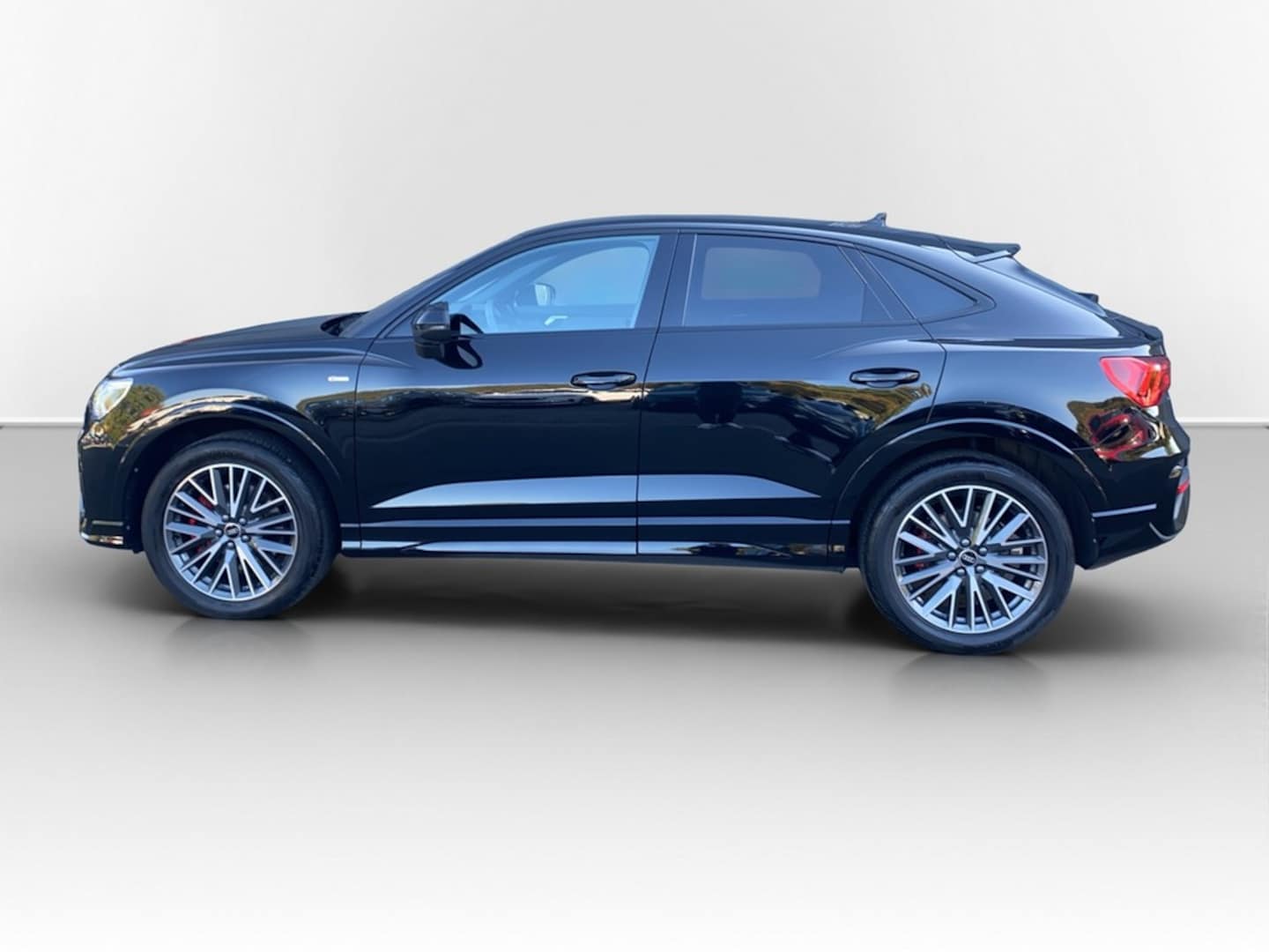 Bild über Audi Q3 Sportback TFSI quattro 140 kW S tronic - für weitere Informationen kontaktieren Sie den Audi Partner