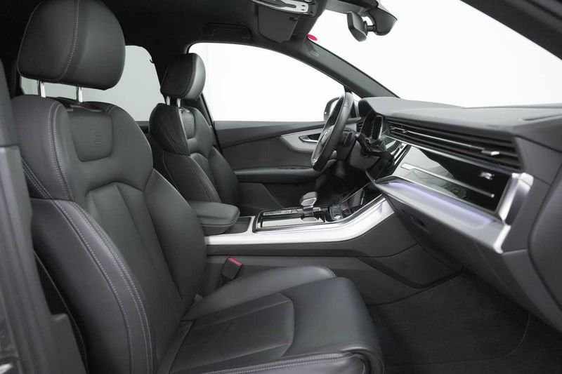Image about Audi Q7 TFSI e Sport 55 TFSI e quattro 280 kW (381 PS) tiptronic