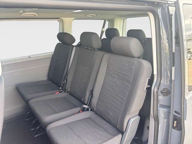 Volkswagen T6.1 Caravelle larger