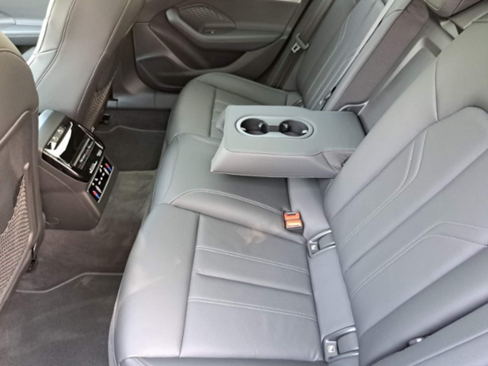 Audi A6 Avant edition one