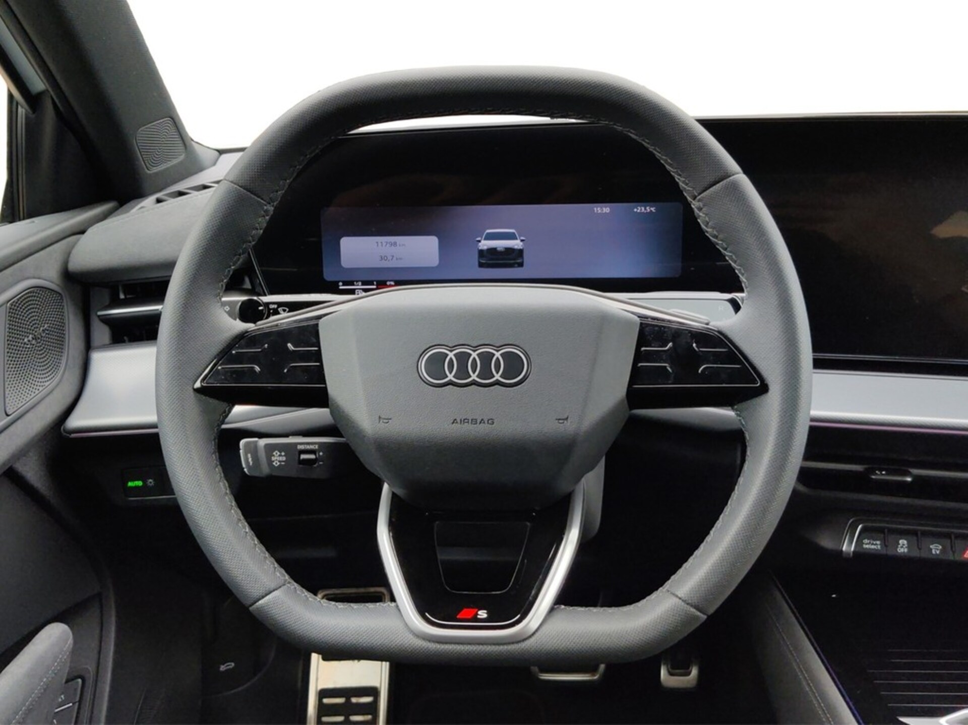 Audi Q3 SUV e-hybrid
